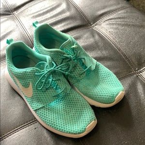 Nike shoes size 10